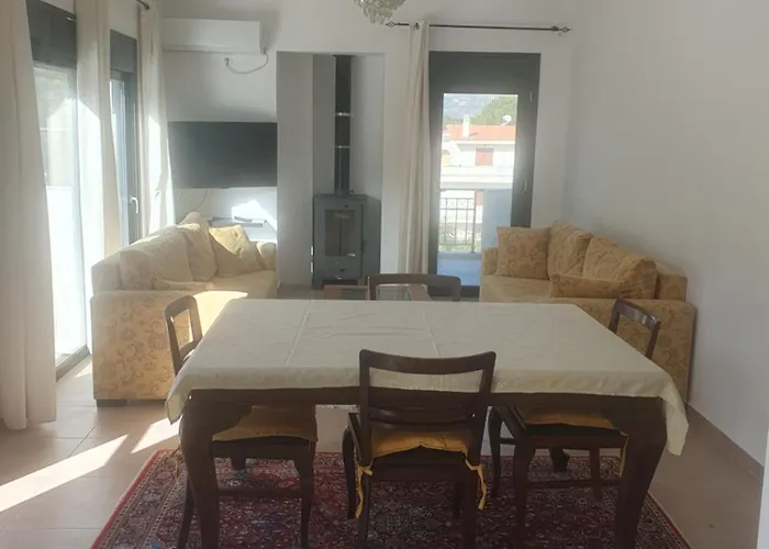 דירה Macky Upper Floor *